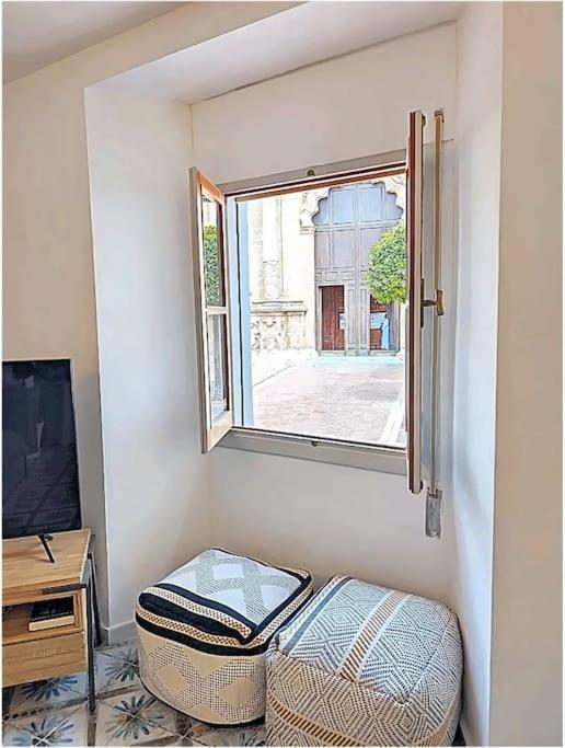 Beautiful Old Town Retreat Apartment Marbella